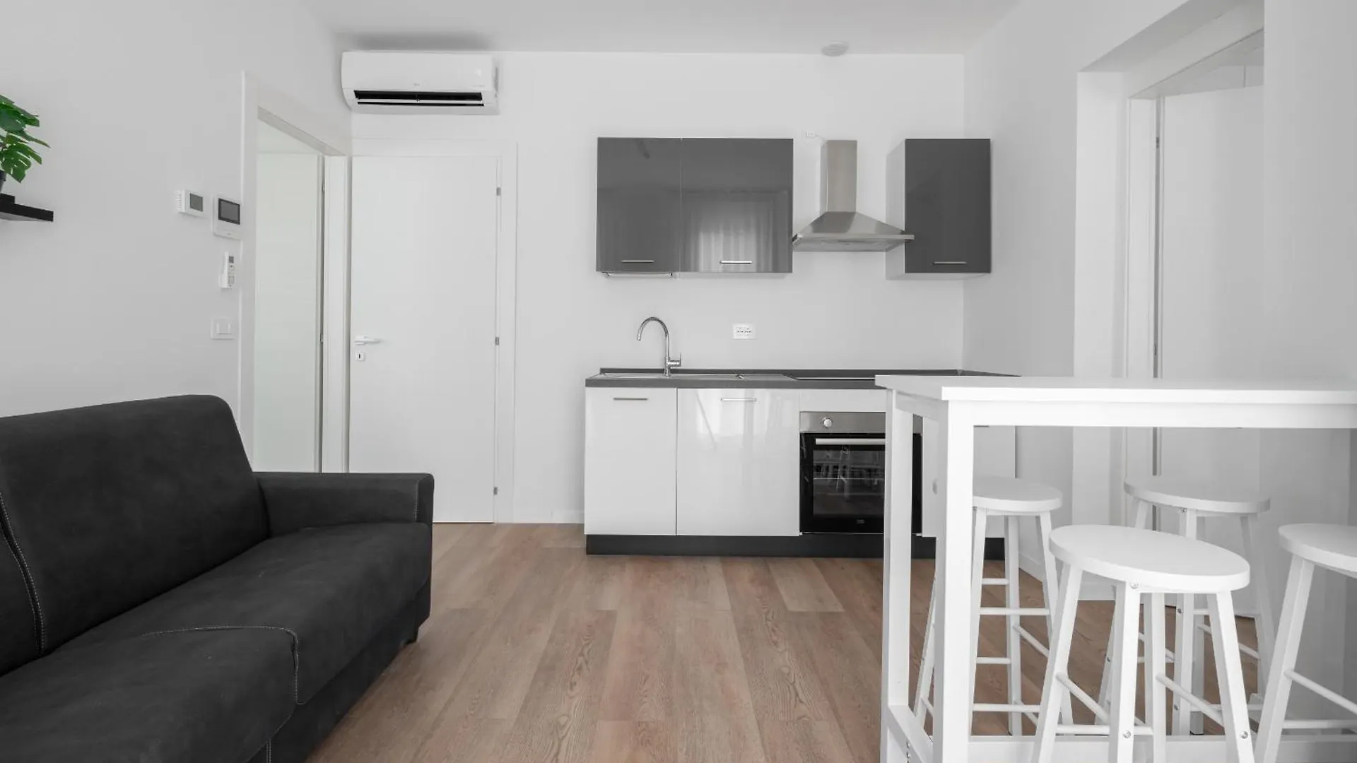 Carducci Modern Apartments By Wonderful Italy Mestre Italy